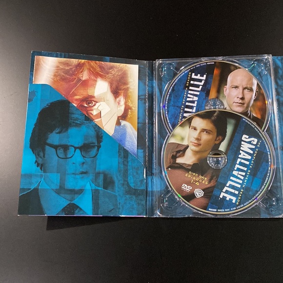 Smallville - The Complete Seventh Season - Picture 4 of 7